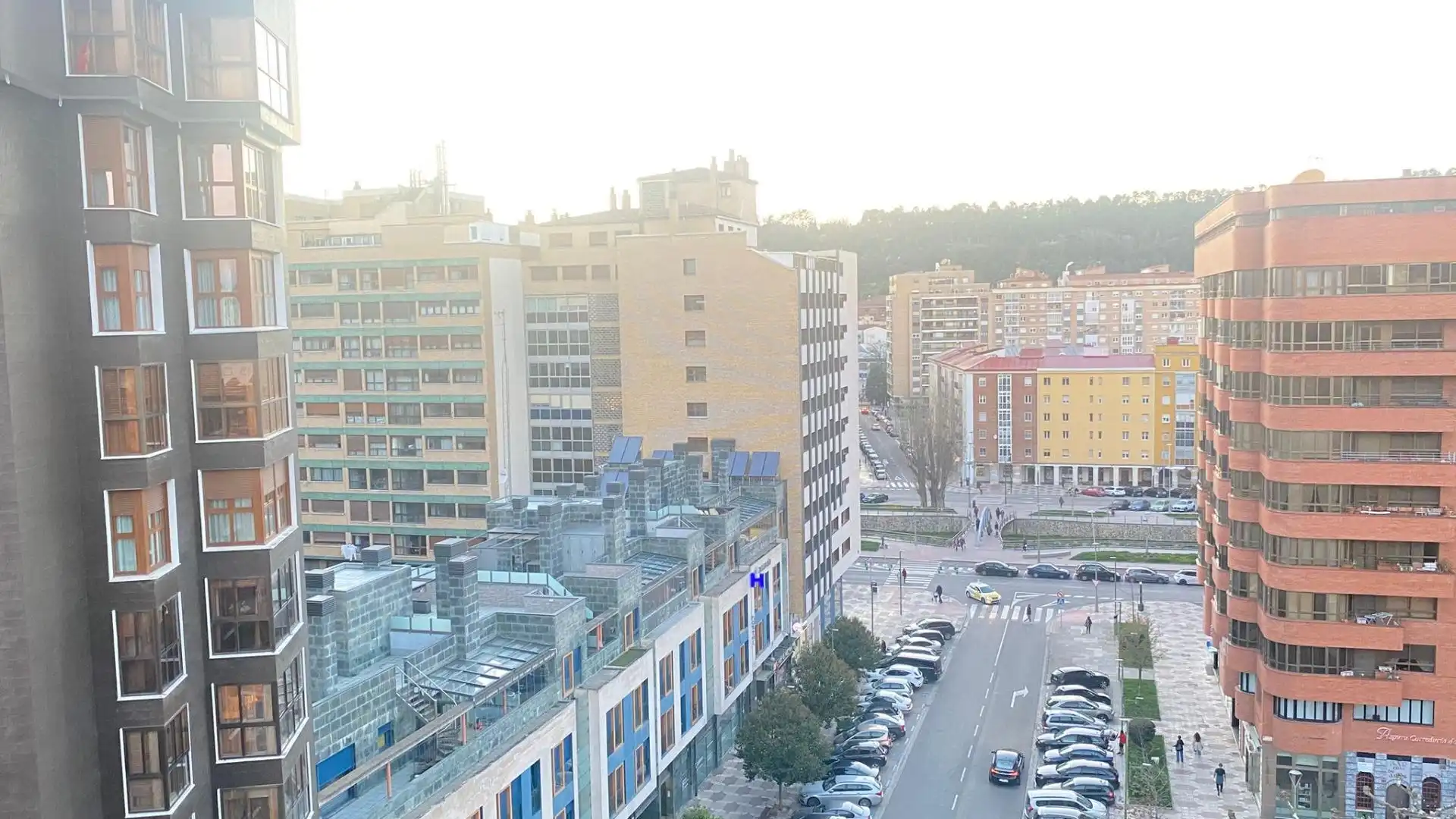 Vista exterior de Pis de lloguer en Burgos Capital amb Parquet