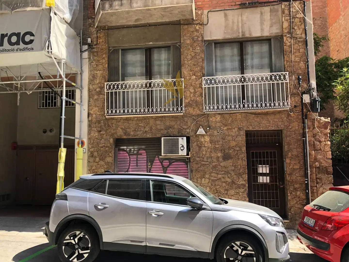 Vista exterior de Local en venta en Barcelona