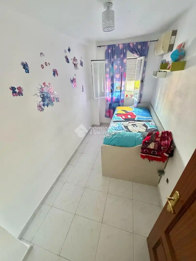 Habitación de Piso en venta en Fuenlabrada con Aire acondicionado y Terraza