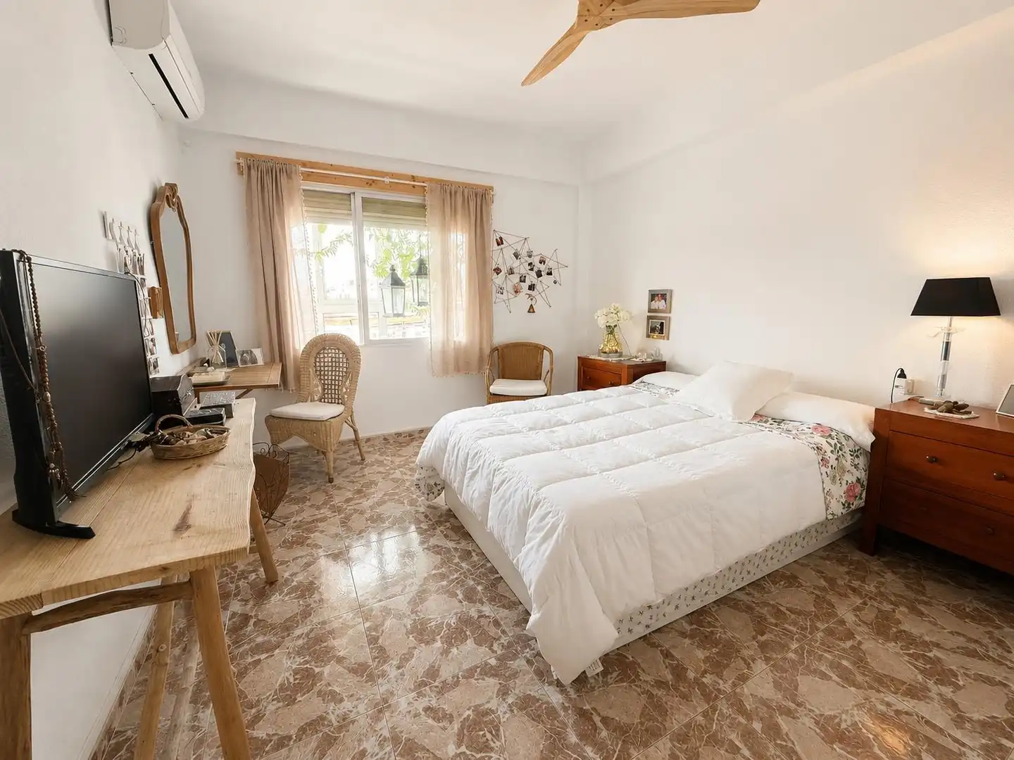Bedroom of Flat for sale in Alicante / Alacant  with Air Conditioner, Heating and Furnished