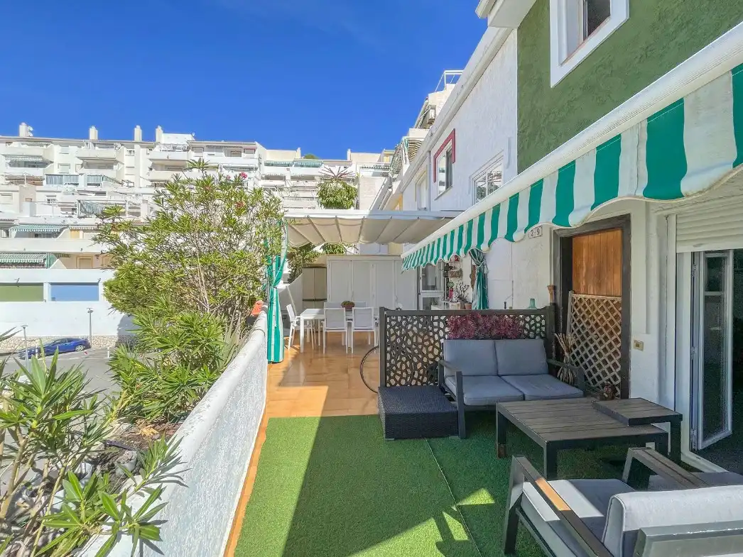 Terrassa de Pis en venda en Benidorm amb Piscina i Piscina comunitària