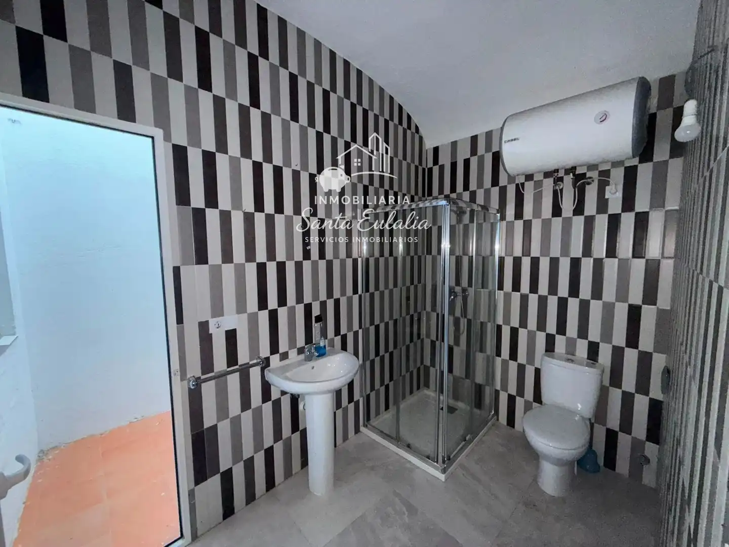 Baño de Casa o chalet en venta en Mérida con Aire acondicionado, Calefacción y Jardín privado