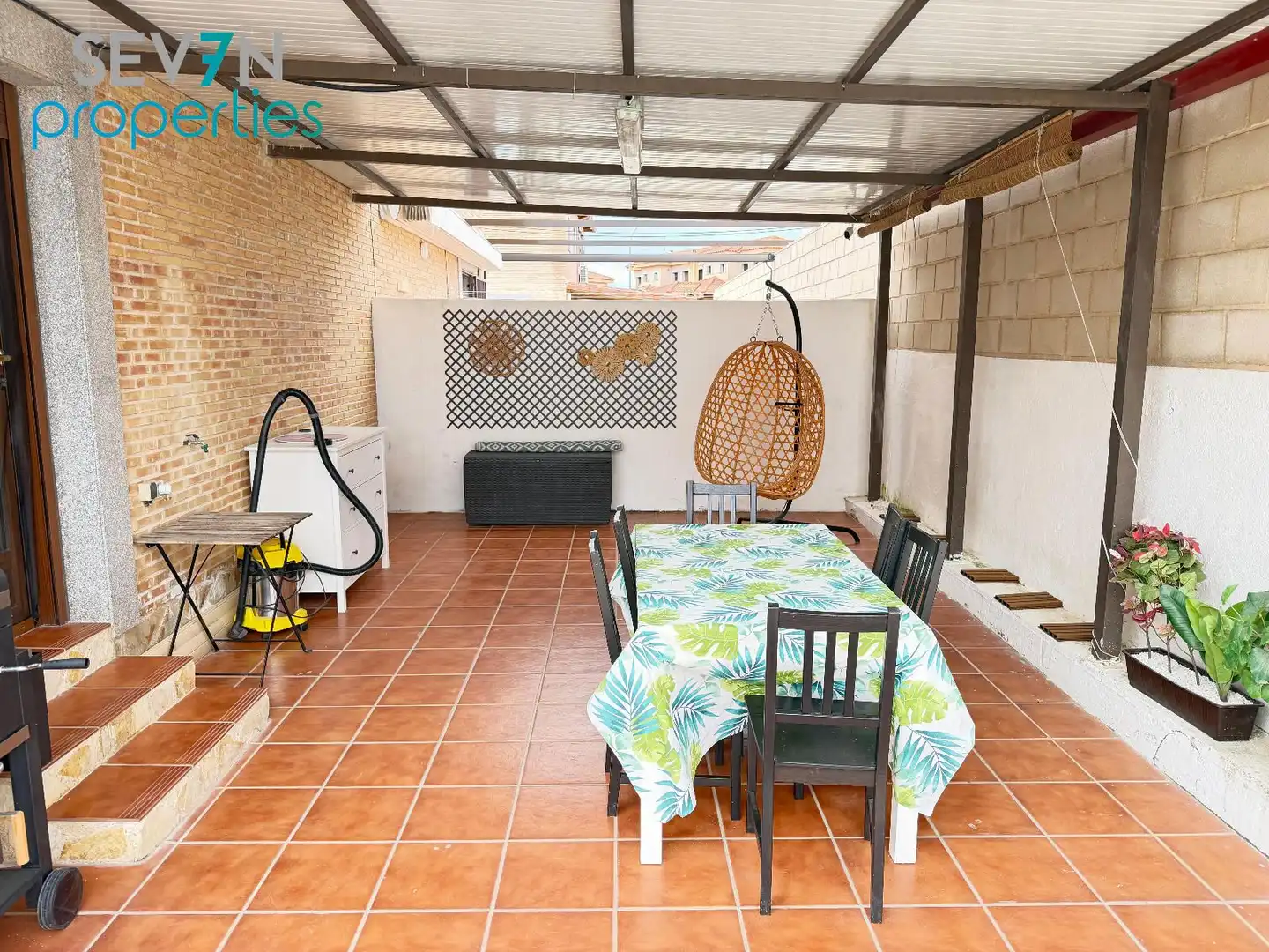 Terraza de Casa o chalet en venta en La Torre de Esteban Hambrán con Aire acondicionado, Calefacción y Jardín privado