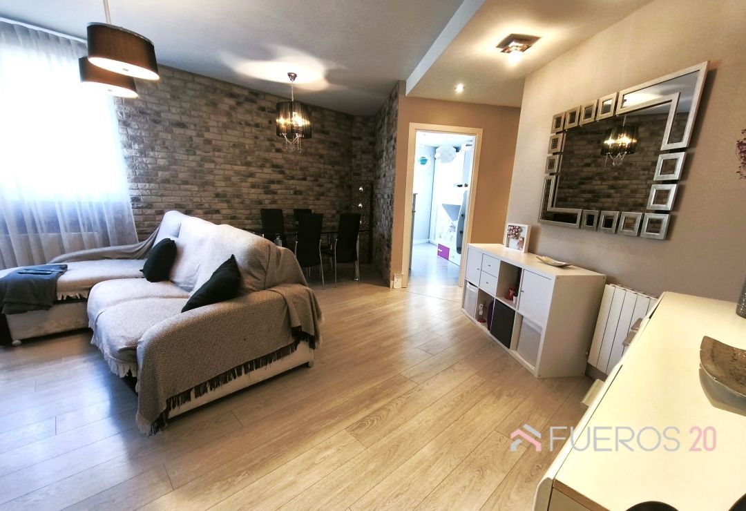 Living room of Flat for sale in Zalla   with Heating, Private garden and Storage room