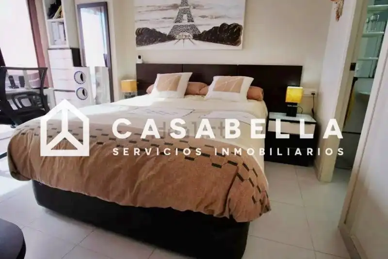 Habitación de Piso en venta en Valencia con Aire acondicionado, Calefacción y Terraza