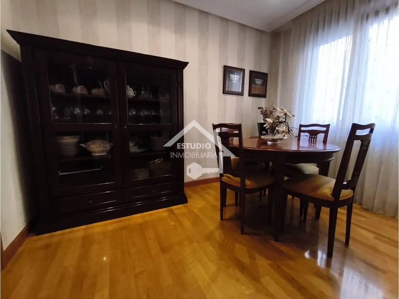 Piso con terraza en venta en Calle Belchite, imagen 23