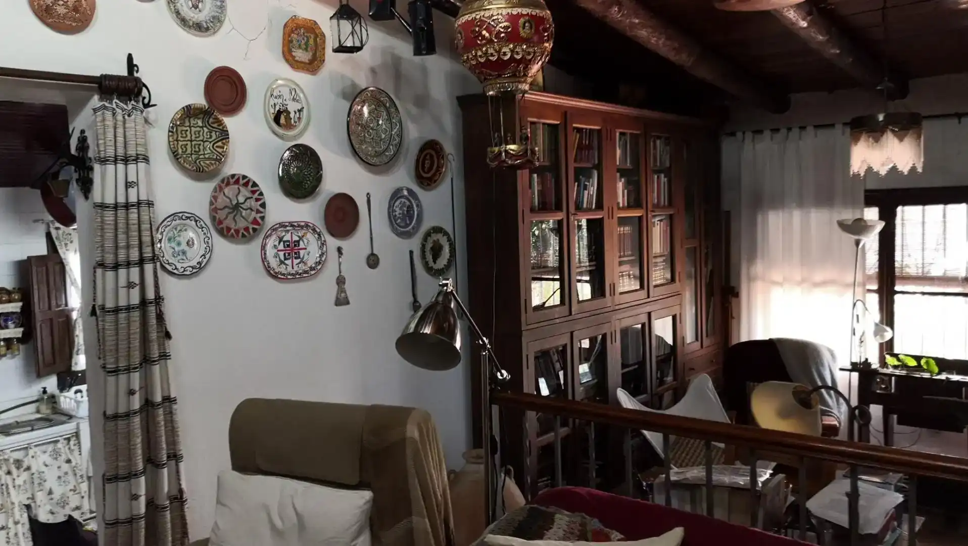 Sala d'estar de Pis en venda en El Castillo de las Guardas amb Aire condicionat, Jardí privat i Traster