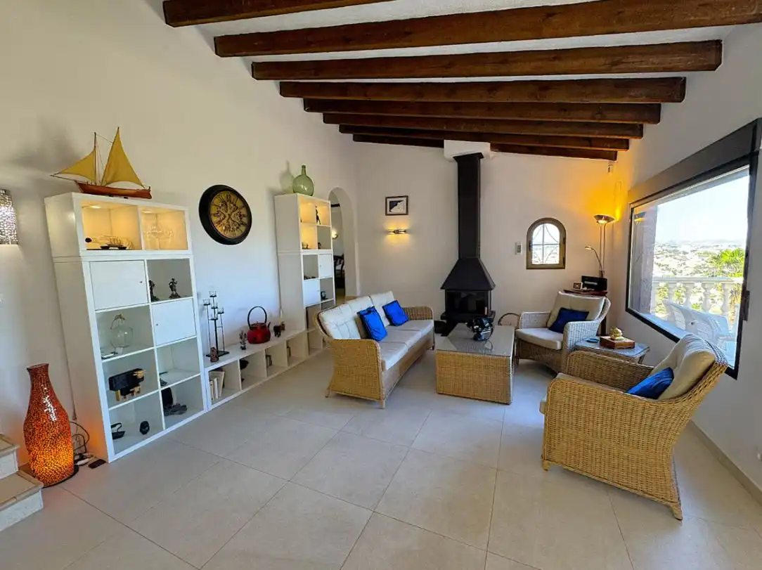 Living room of Houses for sale in Calpe / Calp  with Air Conditioner, Heating and Private garden