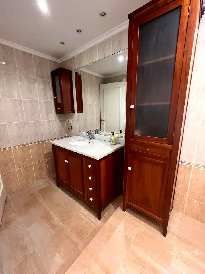 Bathroom of Flat for rent in Moncada  with Heating and Furnished