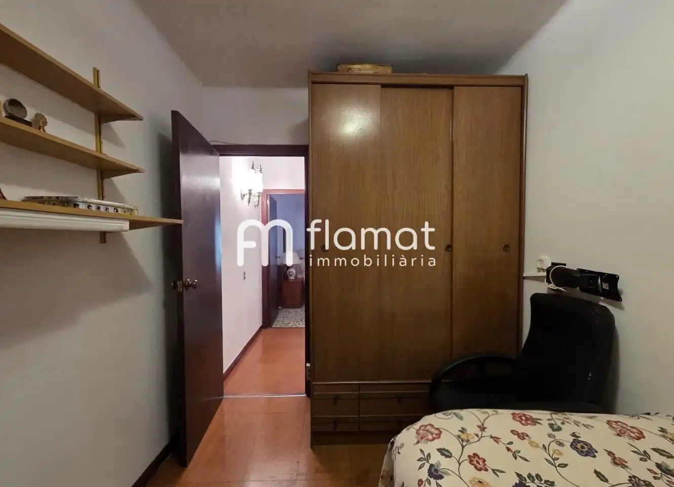 Bedroom of Duplexes for sale in Santa Coloma de Gramenet  with Air Conditioner, Terrace and Balcony