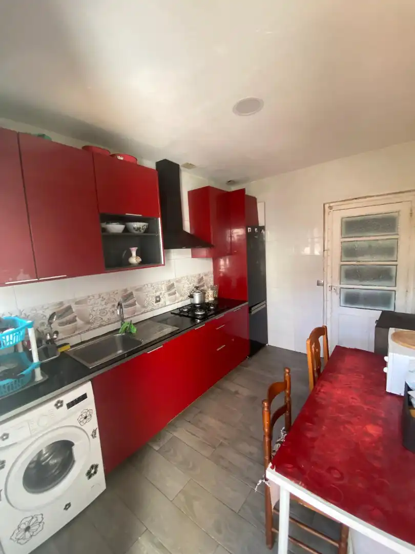Cocina de Piso en venta en Calahorra con Calefacción, Terraza y Amueblado