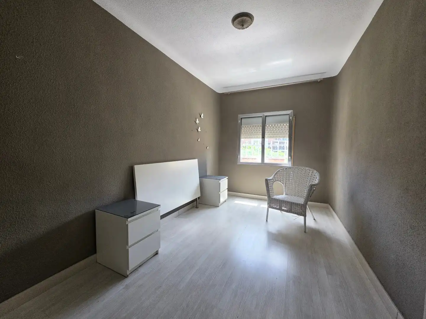 Habitación de Piso en venta en Madrid con Calefacción y Terraza
