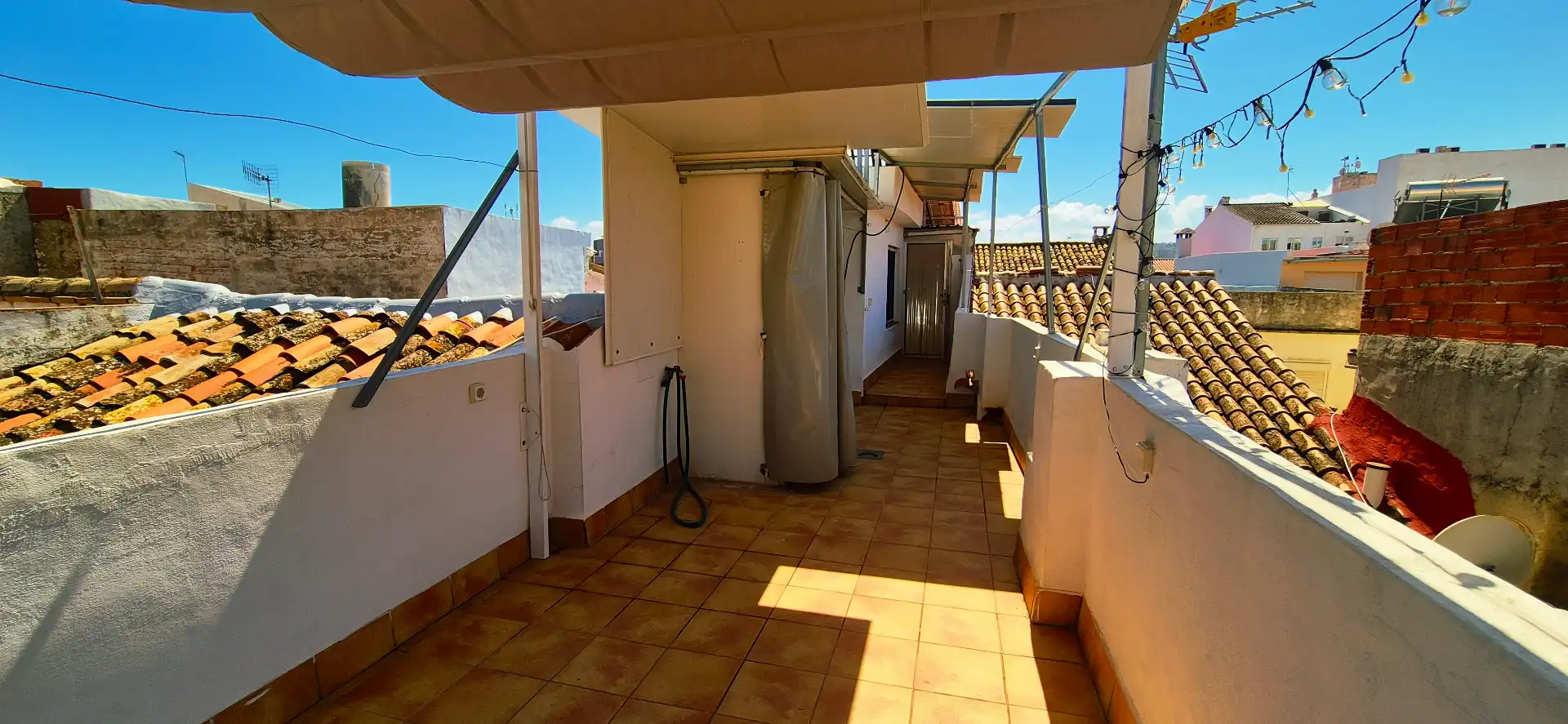 Casa amb terrassa en venda a Carrer Catedratic En Salvador Salom 25, imagen 7