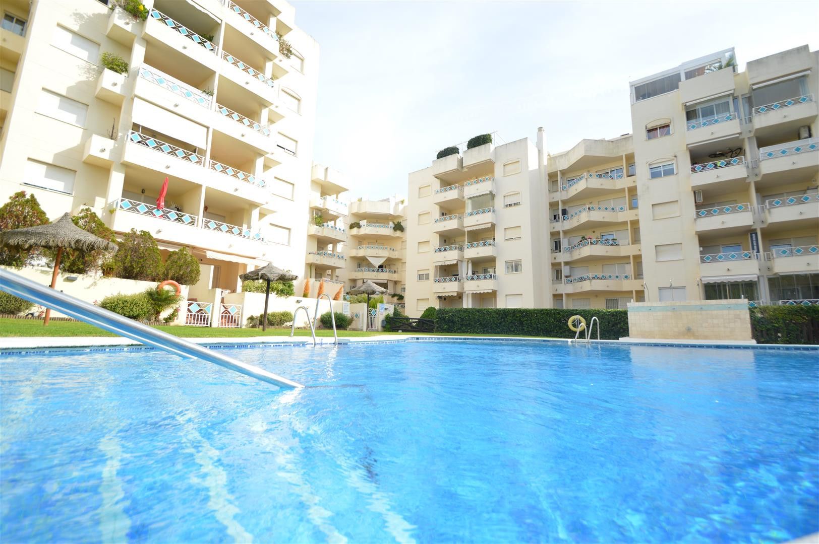 Piscina de Apartament de lloguer en Marbella amb Terrassa, Piscina i Piscina comunitària