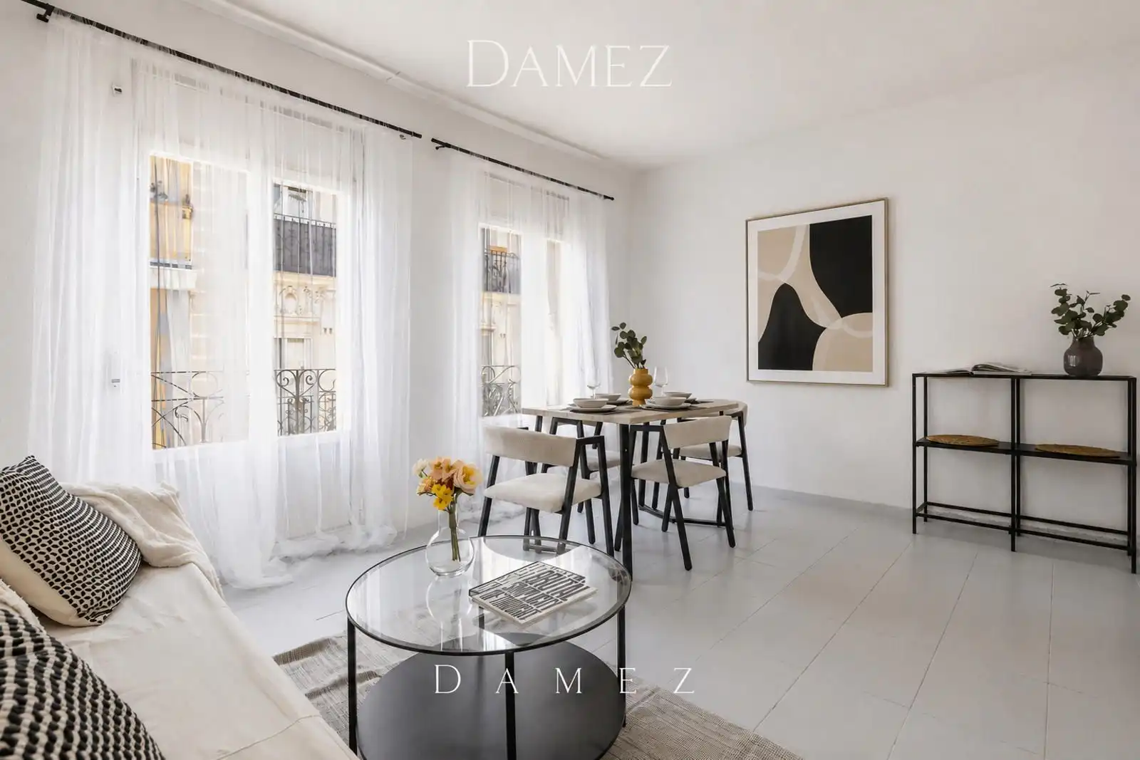 Comedor de Piso en venta en Madrid con Terraza y Alarma