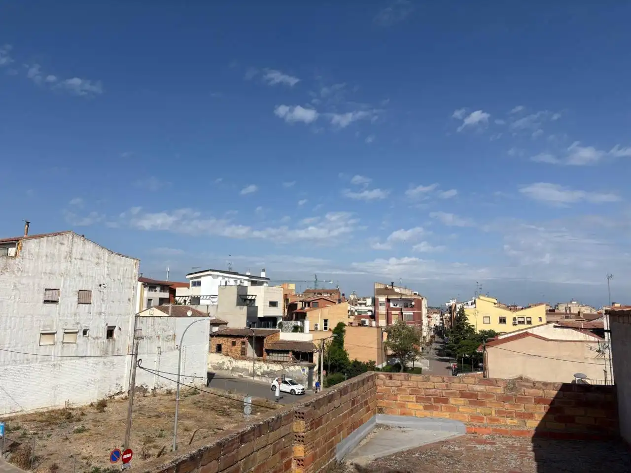 Houses for sale in Binéfar  with Heating, Terrace and Furnished