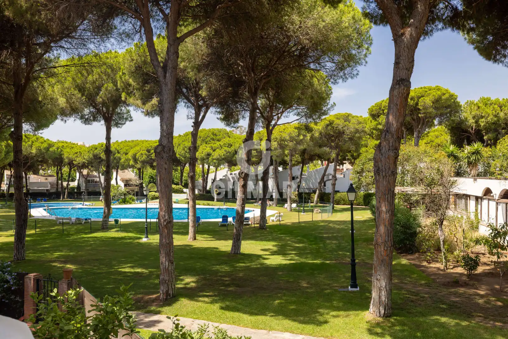 Jardí de Casa adosada en venda en Estepona amb Piscina