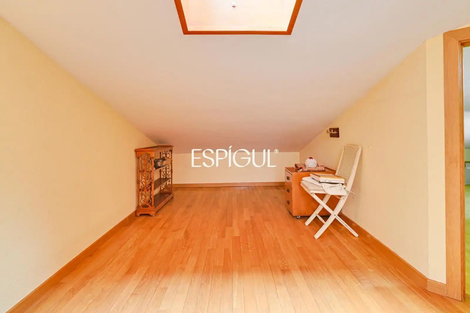 Habitación de Dúplex en venta en Arenys de Mar con Aire acondicionado, Calefacción y Terraza