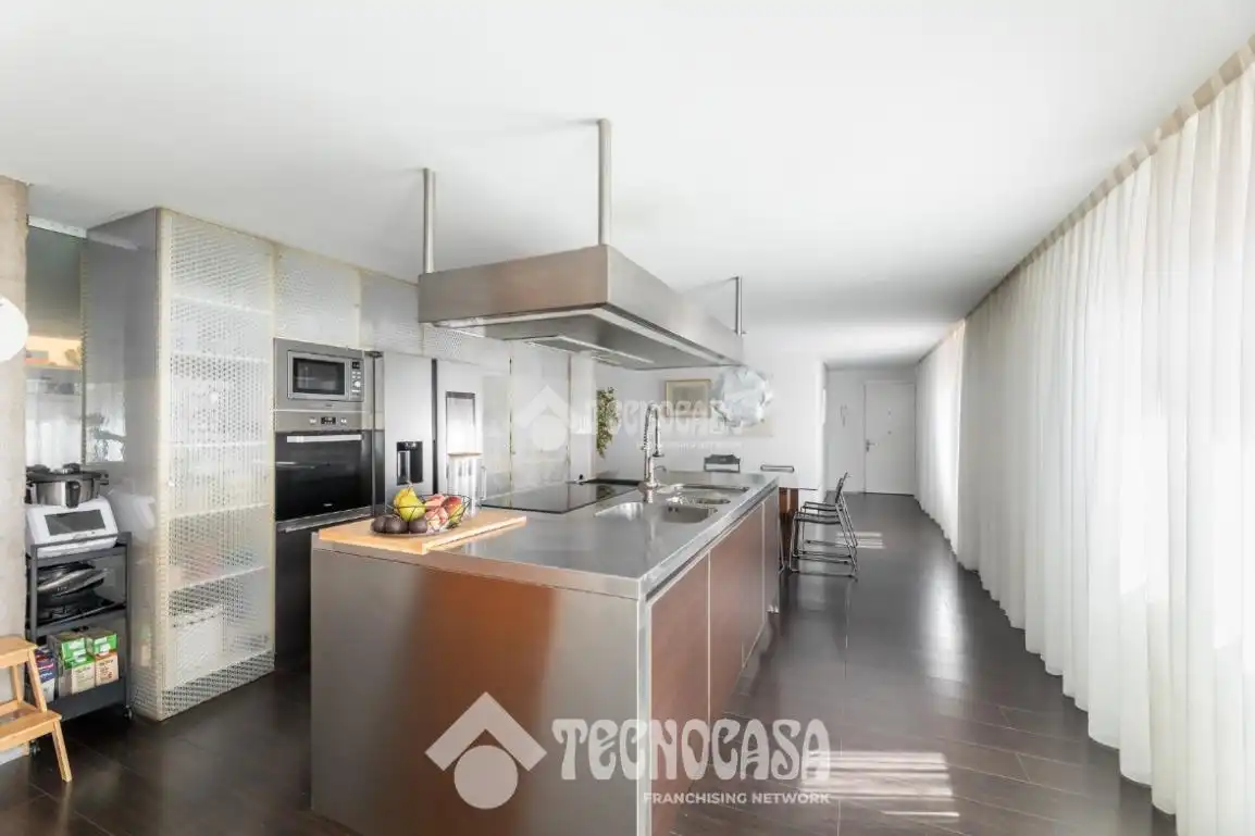 Kitchen of Flat for sale in Las Rozas de Madrid  with Storage room and Community pool