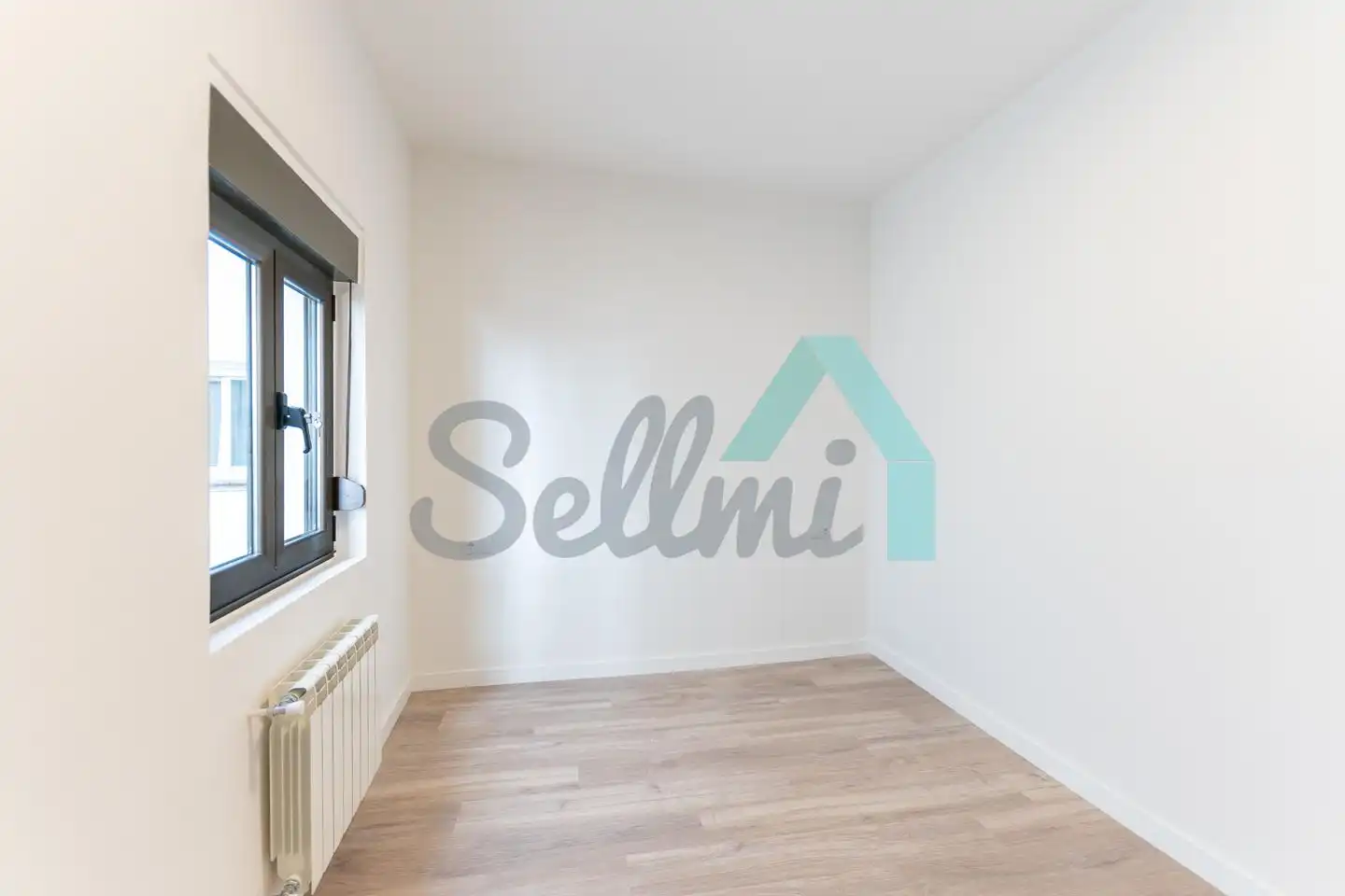 Habitación de Piso en venta en Gijón  con Calefacción