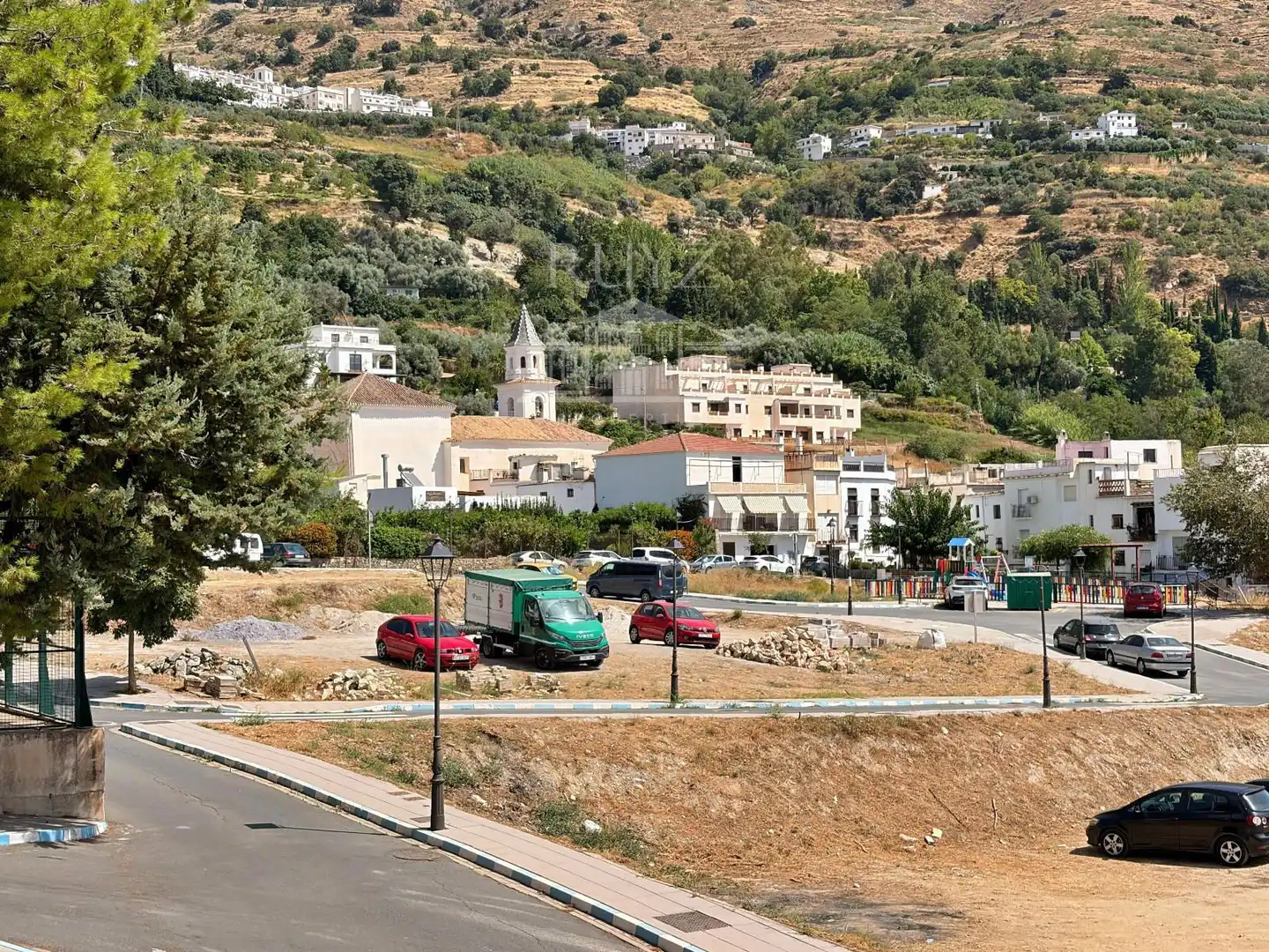 Vista exterior de Casa o chalet en venta en Carataunas con Terraza y Balcón