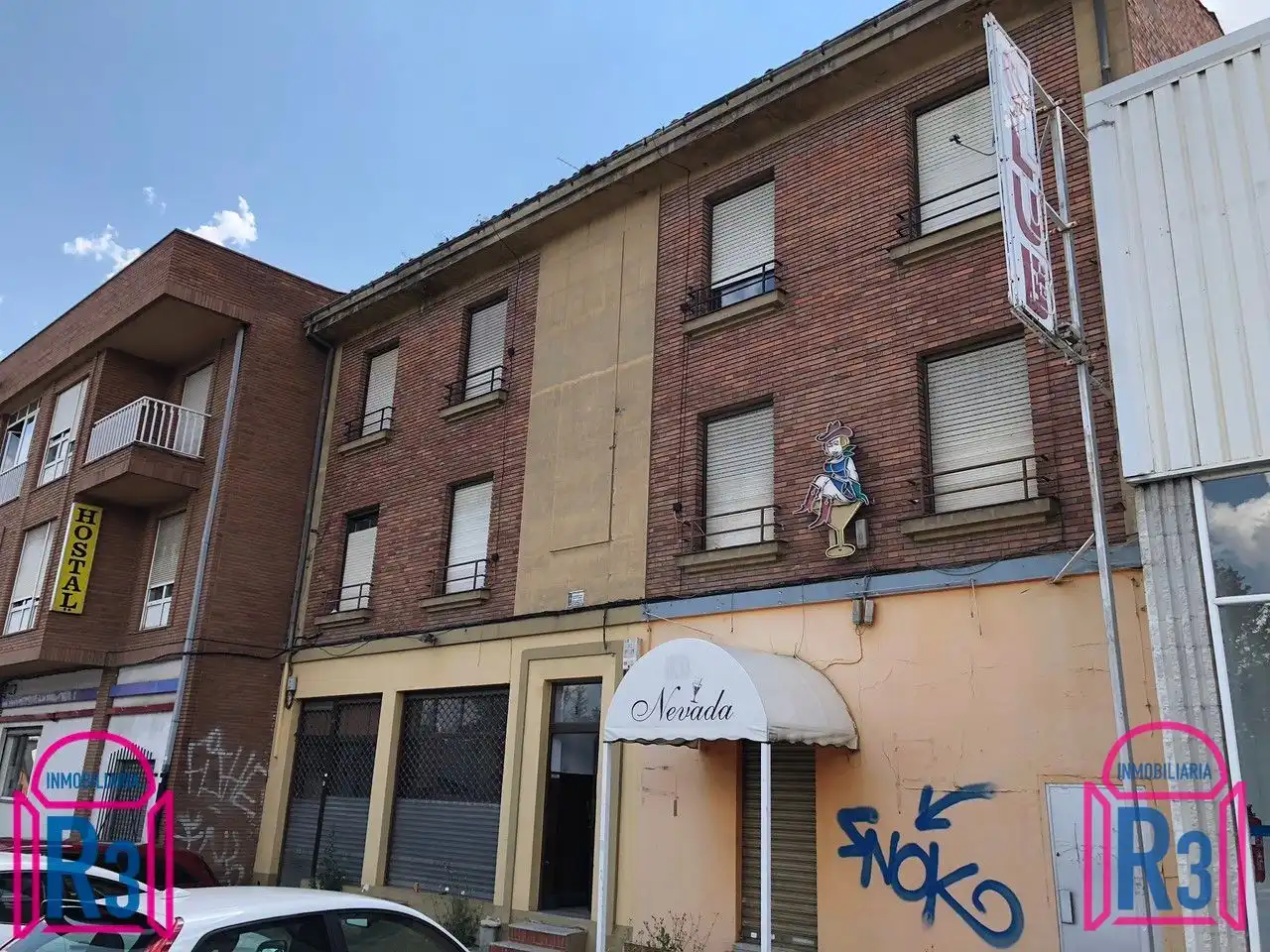 Buildings for sale in Antibioticos, Armunia