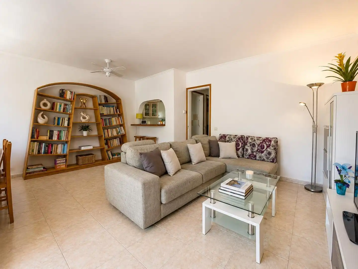 Sala de estar de Casa adosada en venta en Salou con Calefacción, Jardín privado y Terraza