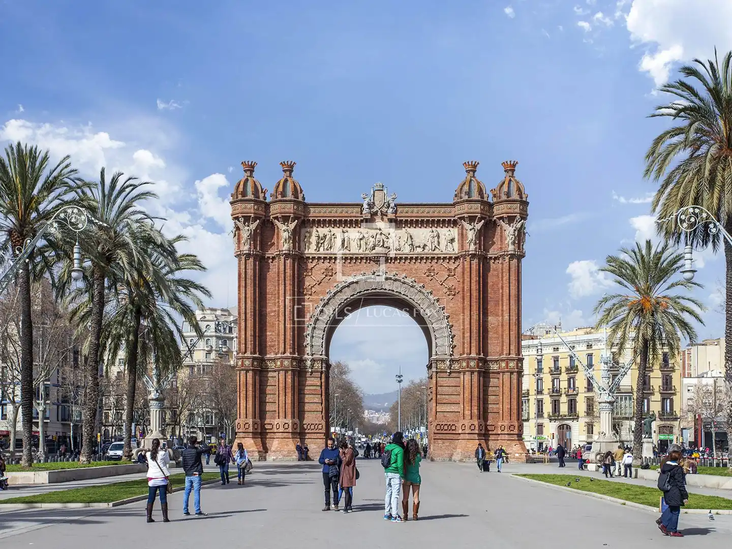 Außenansicht von Wohnung zum Verkauf in Barcelona mit Klimaanlage, Parkett und Terrasse