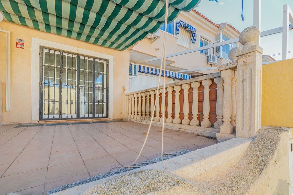 Terrassa de Casa adosada en venda en Cartagena
