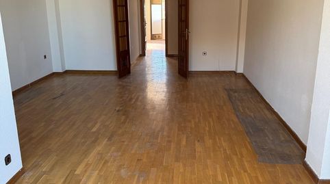 Foto 5 de Piso de alquiler en Avenida Perez Galdos, Nou Moles, Valencia Capital