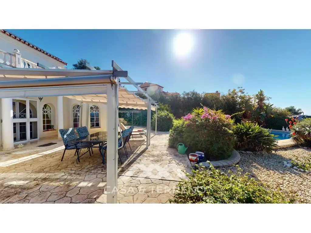 Jardín de Casa o chalet en venta en Algarrobo con Aire acondicionado, Jardín privado y Terraza