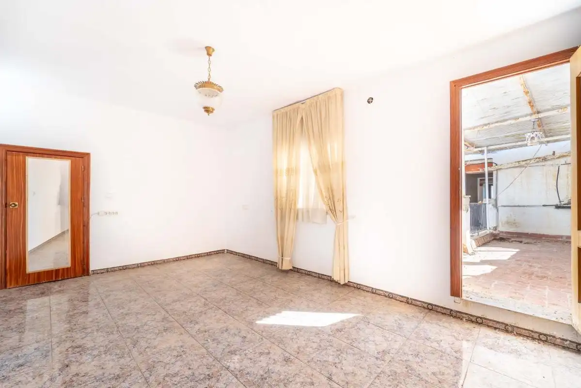 Sala de estar de Casa adosada en venta en Benamargosa con Calefacción, Terraza y Balcón