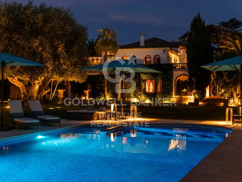 Vista exterior de Casa o chalet en venta en Sitges con Aire acondicionado, Jardín privado y Terraza