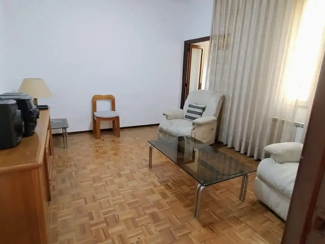 Wohnzimmer von Wohnung zum Verkauf in  Madrid Capital mit Klimaanlage