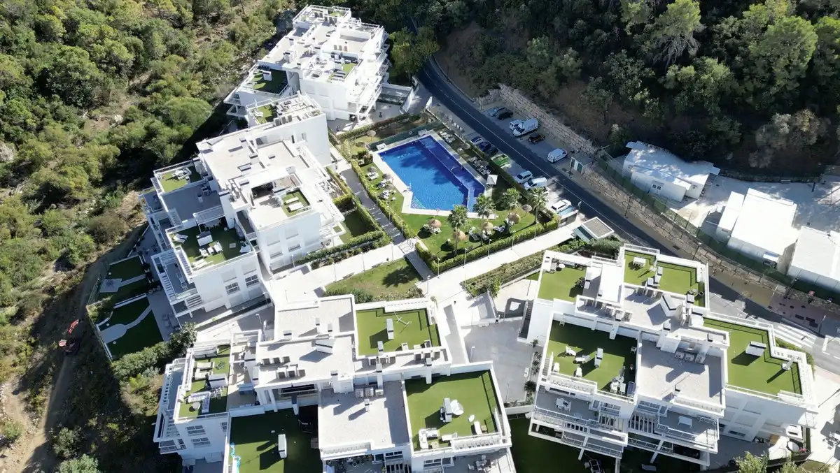 Pis amb piscina en venda a Benahavís - BenahavÃÂ­s,Centro,Avenida de Andalucia, imagen 17