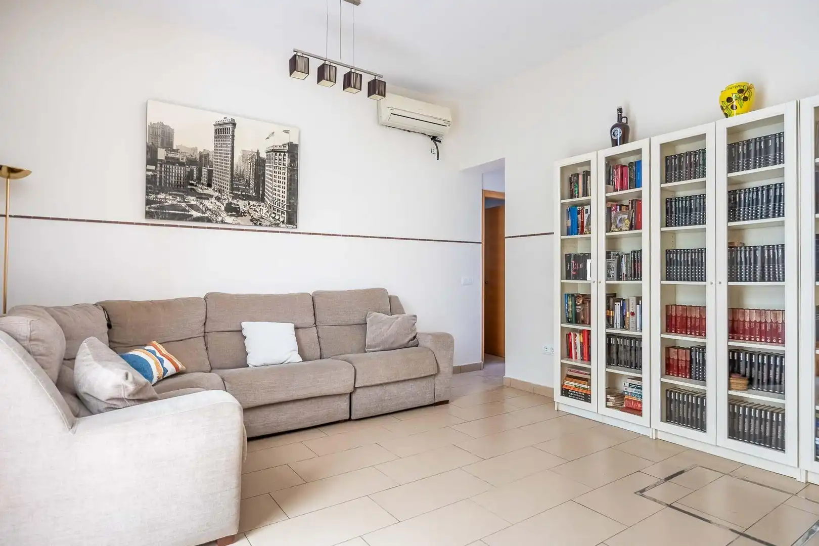 Living room of Houses for sale in Sevilla  with Air Conditioner, Terrace and Alarm
