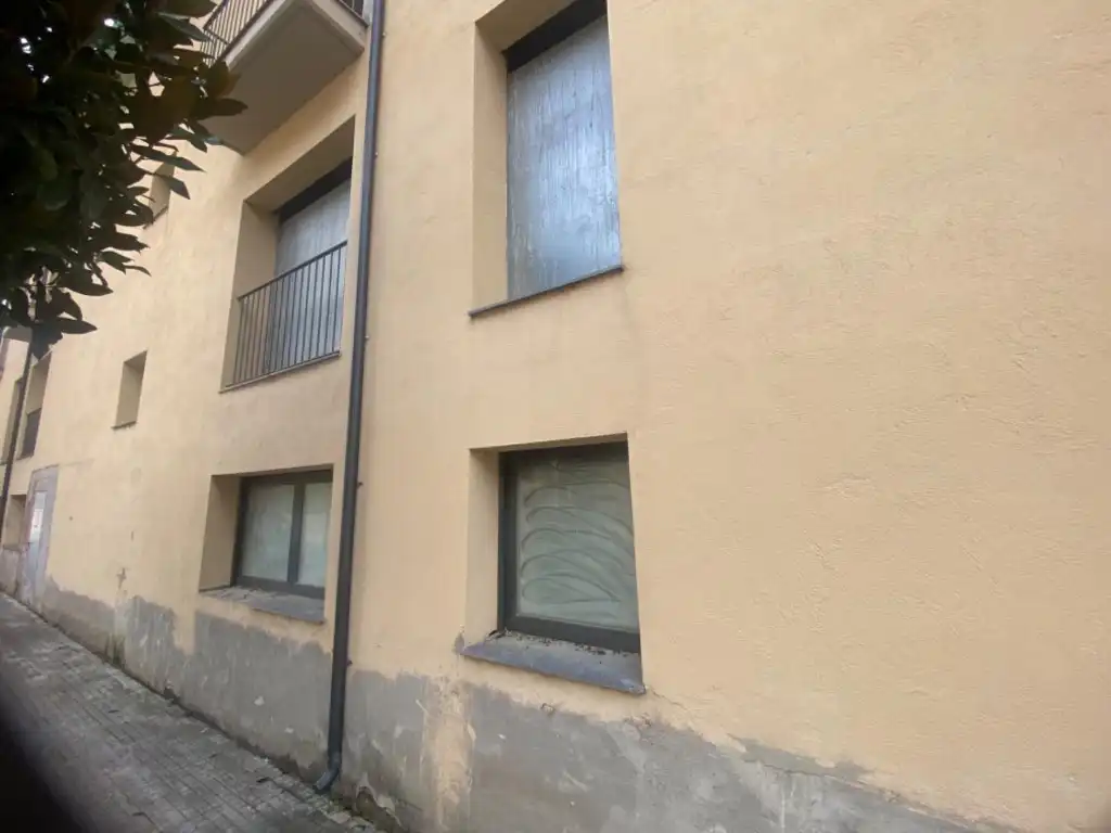 Exterior view of Flat for sale in Cercs