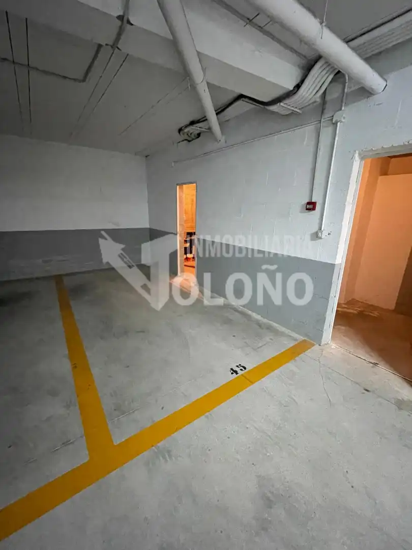 Parkplatz von Maisonette zum Verkauf in Cuzcurrita de Río Tirón, La Rioja
