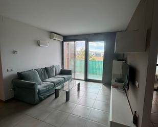 Living room of Flat for sale in L'Hospitalet de Llobregat  with Balcony