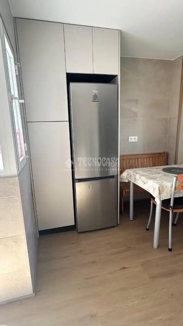 Kitchen of Flat for rent in Granada  with Heating and Balcony