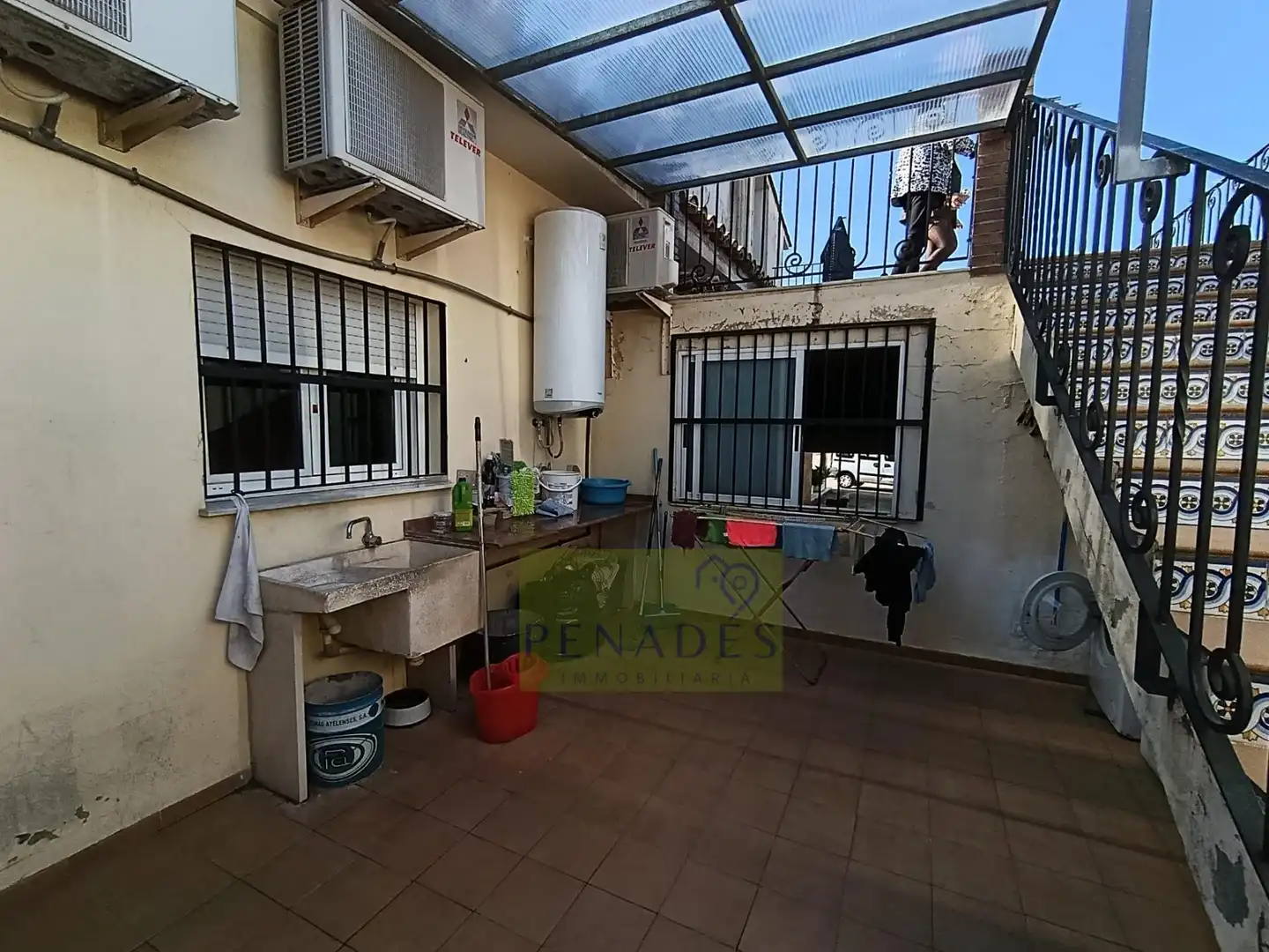 Terrassa de Casa o xalet en venda en Ontinyent amb Aire condicionat, Jardí privat i Terrassa