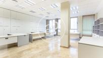 Flat for sale in  Valencia Capital  with Air Conditioner, Heating and Furnished