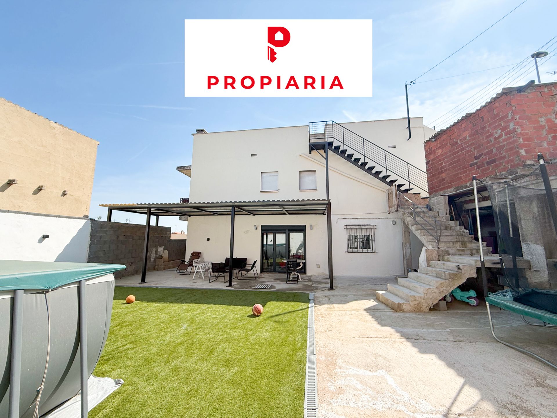 Houses for sale in Sant Vicenç Dels Horts  with Air Conditioner, Heating and Private garden