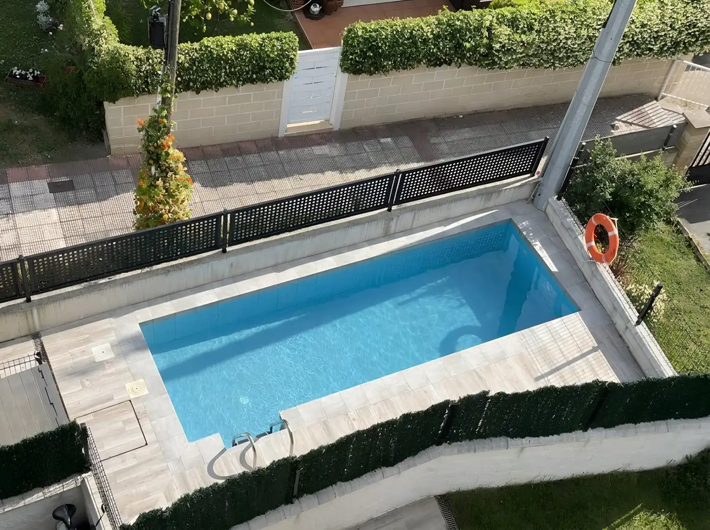 Piscina de Dúplex en venta en Getxo  con Aire acondicionado, Calefacción y Jardín privado