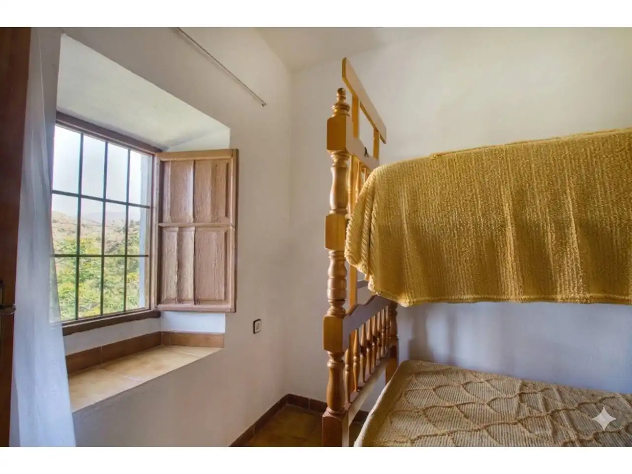 Habitación de Casa adosada en venta en Canillas de Aceituno con Terraza