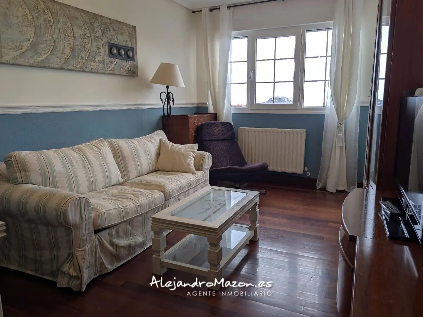 Living room of Flat for rent in Castro-Urdiales  with Heating, Terrace and Swimming Pool