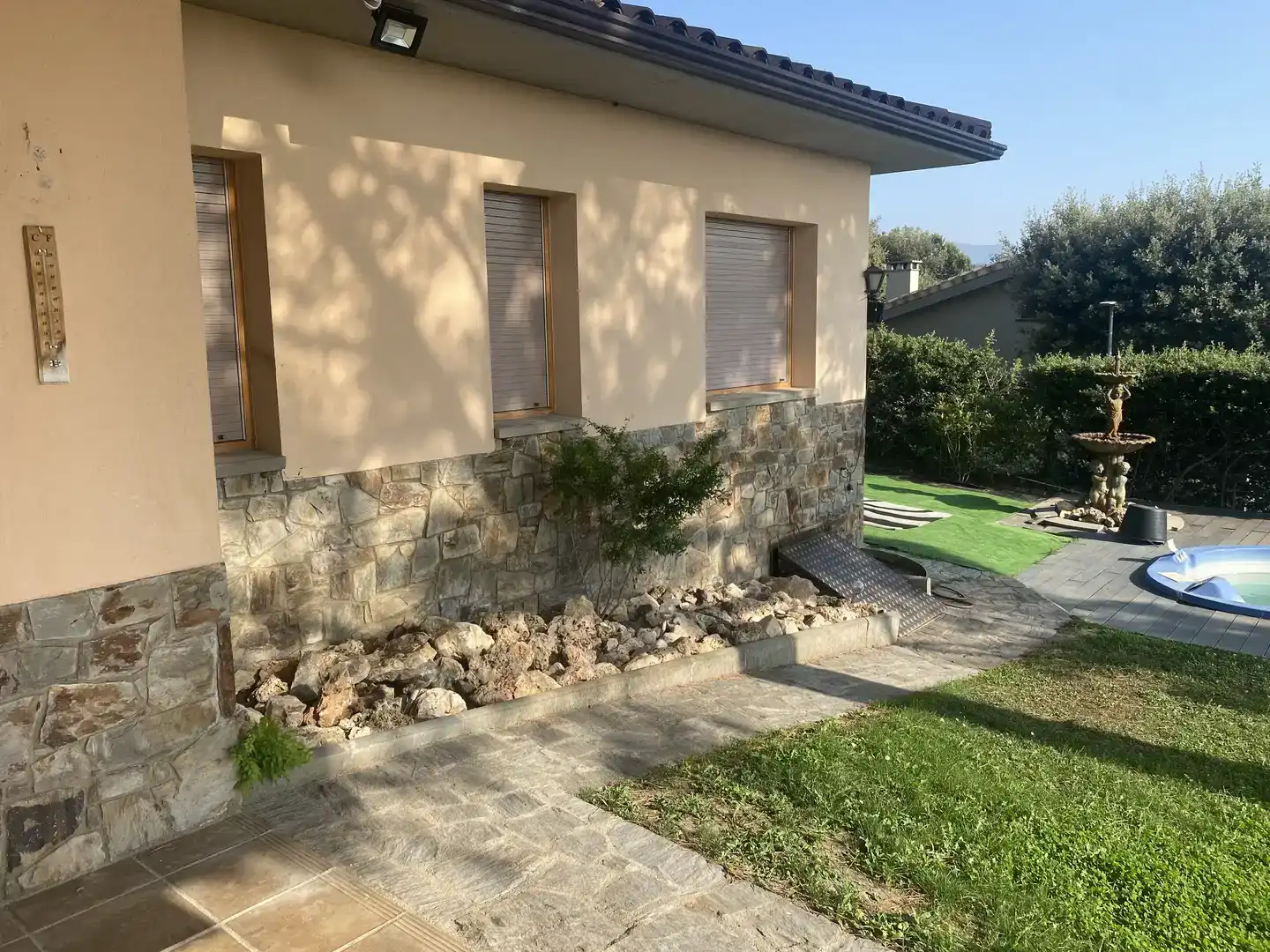 Vista exterior de Casa o xalet en venda en Folgueroles amb Piscina i Balcó