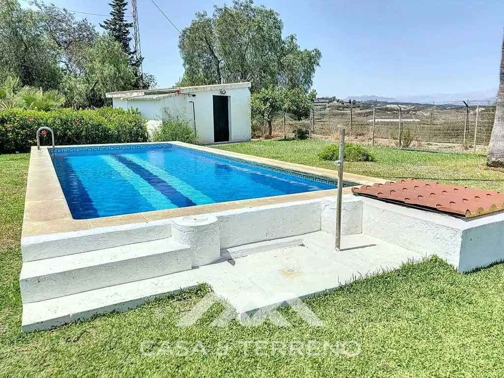 Swimming pool of Country homes for sale in Vélez-Málaga  with Private garden, Terrace and Swimming Pool