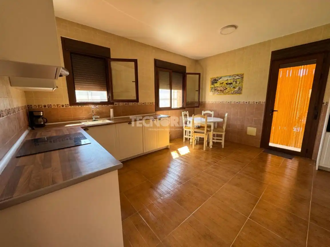 Cocina de Casa o chalet en venta en Cebolla con Aire acondicionado, Calefacción y Jardín privado