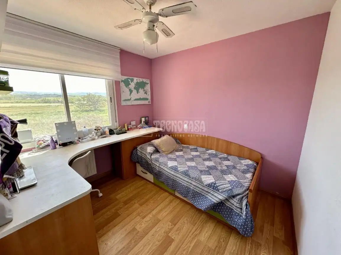 Habitación de Casa adosada en venta en Fontanar con Calefacción